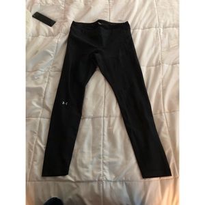 Black Under Armor leggings